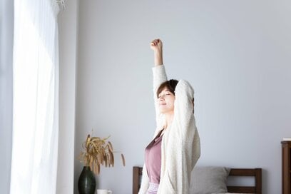 更年期のイライラ、不眠、うつ症状。メンタルの不調を和らげる「漢方薬」と「生活リズム」