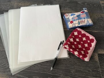 エコバッグやペンも「減らすだけ」が正解じゃない。片付け上手な50代が捨てずにもっているもの