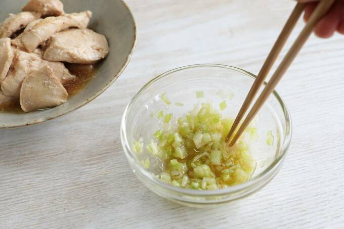 長ネギを混ぜる