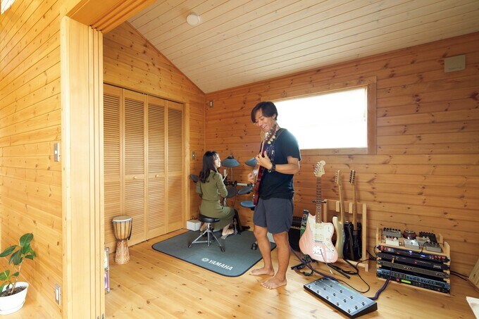 ロフトの北側の洋室