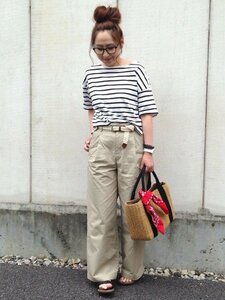 ワイドチノパン