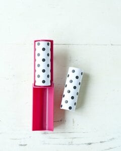 ピンク＆ドット柄のハンディークリーナー