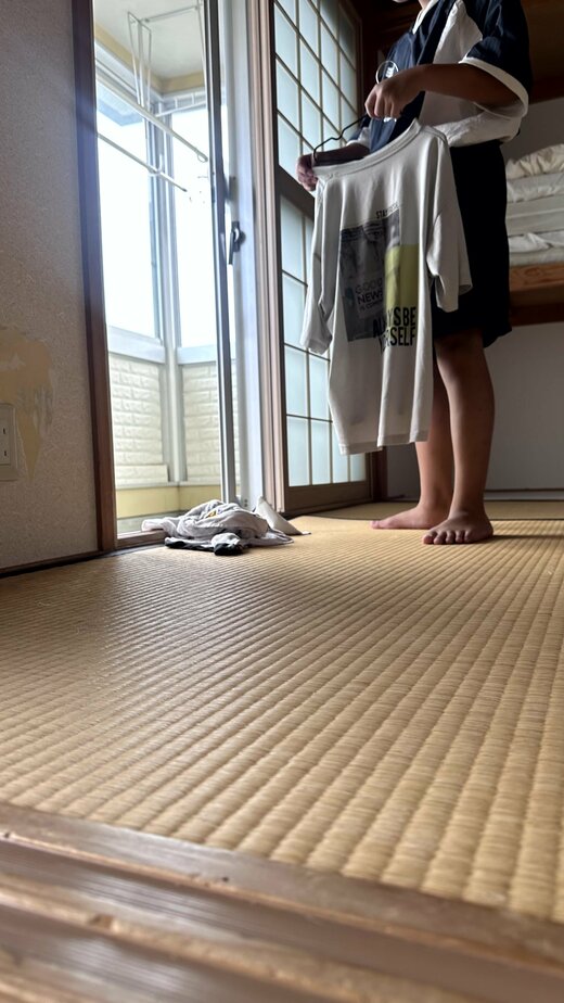 子どもが手伝ってくれている様子