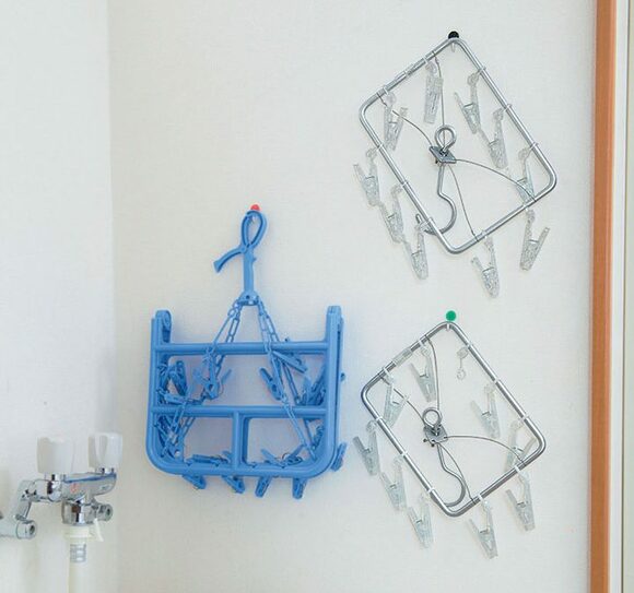 ピンチハンガー壁紙にかける