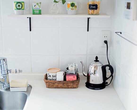 お茶セットや掃除道具