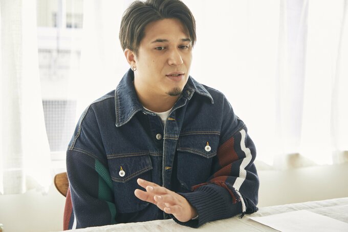 インタビューに答える木村昴さん