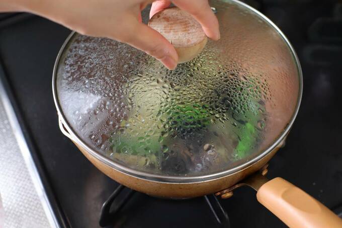 フライパンにフタ