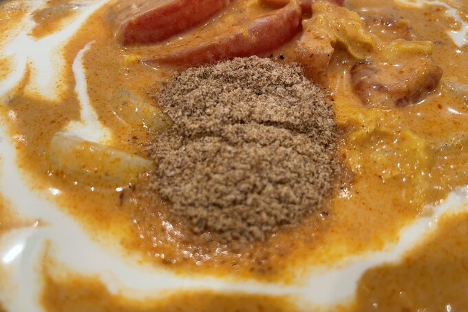 豆乳仕立て冷やしトマたまカレーうどん