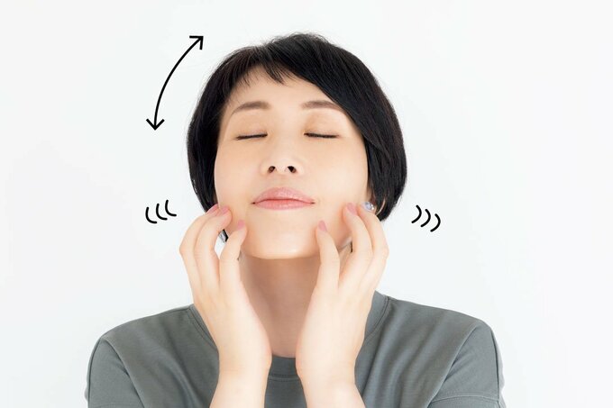 トントンづけ女性