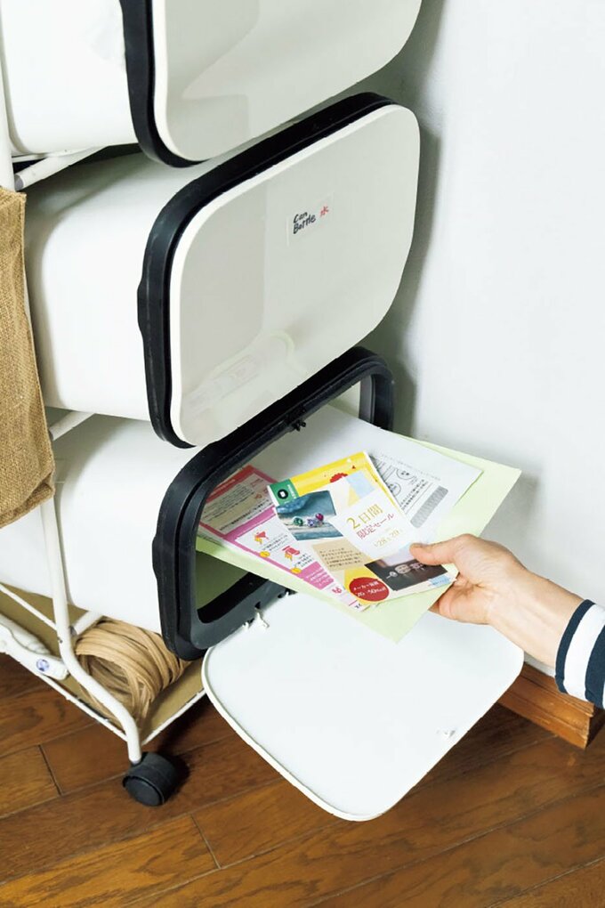 井田さんの不要な書類を入れるゴミ箱