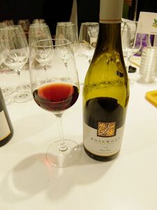 カナダ産赤ワイン