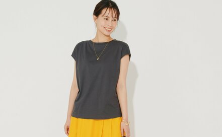 40代50代におすすめ「Tシャツ」4つ。GU、無印良品で3000円以下＆体型を拾わない