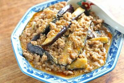 麻婆ナスの基本のレシピ。一度焼いてから煮るととろっと食感が絶品に