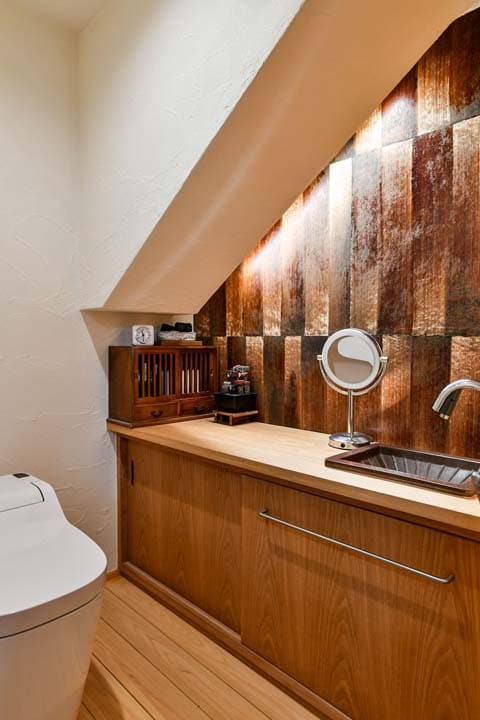 インテリア性を重視したトイレ