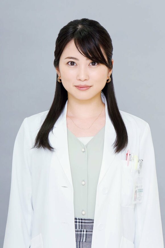 監察医 朝顔 出演中の志田未来さん 撮影の日はよく眠れる という理由 Esseonline エッセ オンライン