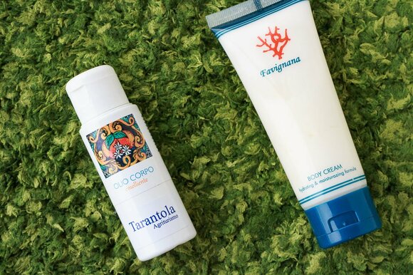ボディケア：olio corpo／tarantola、favignana／BODY　CREAM