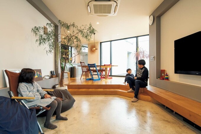 段差でゆるやかに分節