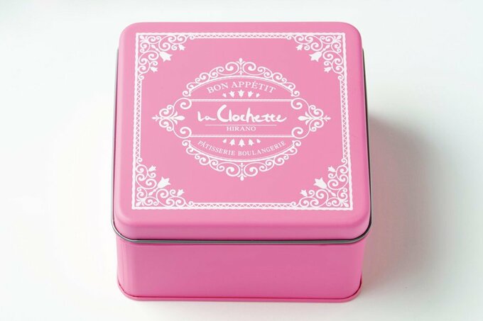 バタークッキーサンドの缶