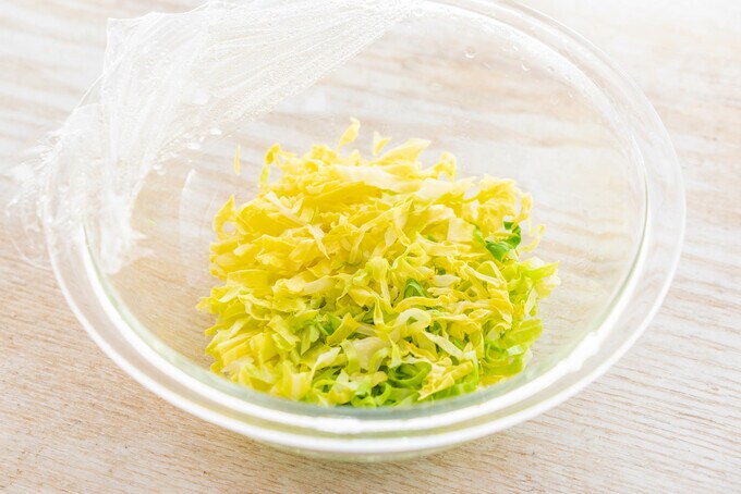 春キャベツを加熱