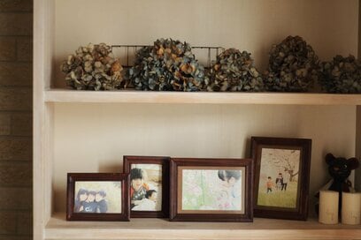 家族写真をインテリアにして楽しむ方法！プリントしないなんてもったいない！