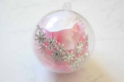 球形のオーナメント