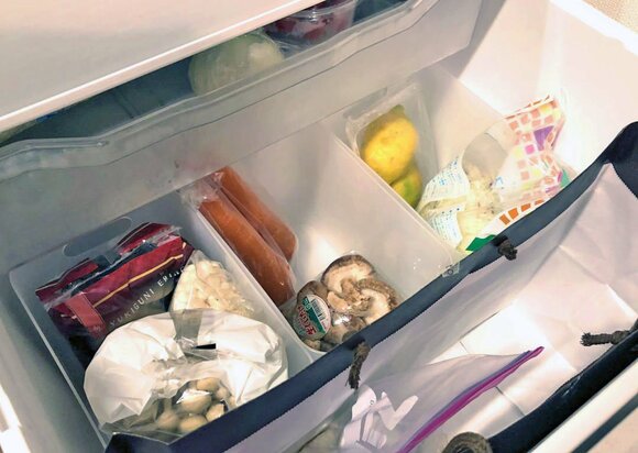 野菜室は4つに分割