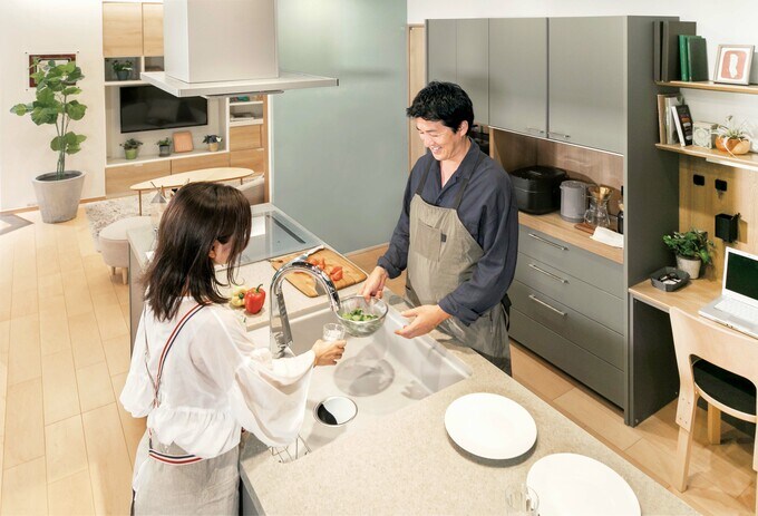 向かい合ってふたりで使えるシンク