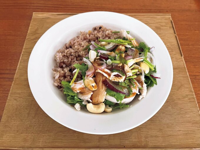 サラダチキンをメインにした昼食