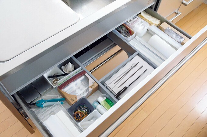 シンク下の上段の引き出し