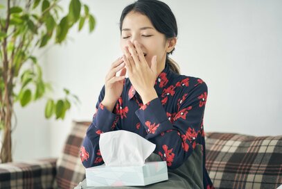 運動不足やストレスが花粉症を悪化させる？医師が伝えたい生活習慣