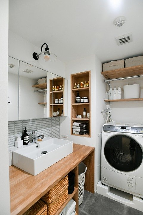 夫婦のこだわりを込めたサニタリー