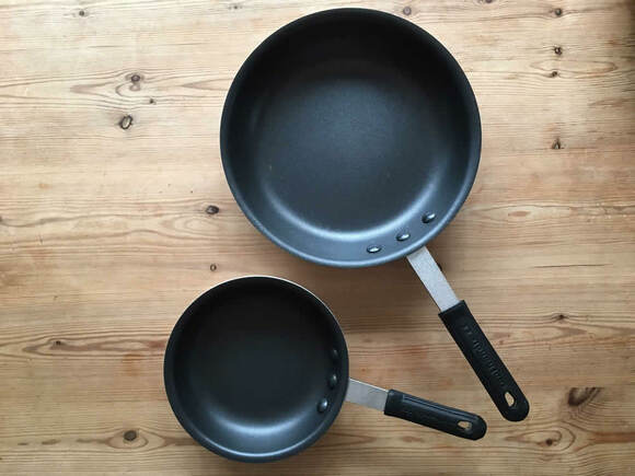 アルミフライパン