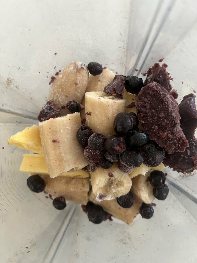 ミキサーと食材