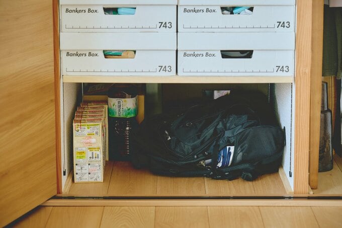 クローゼットに防災リュック