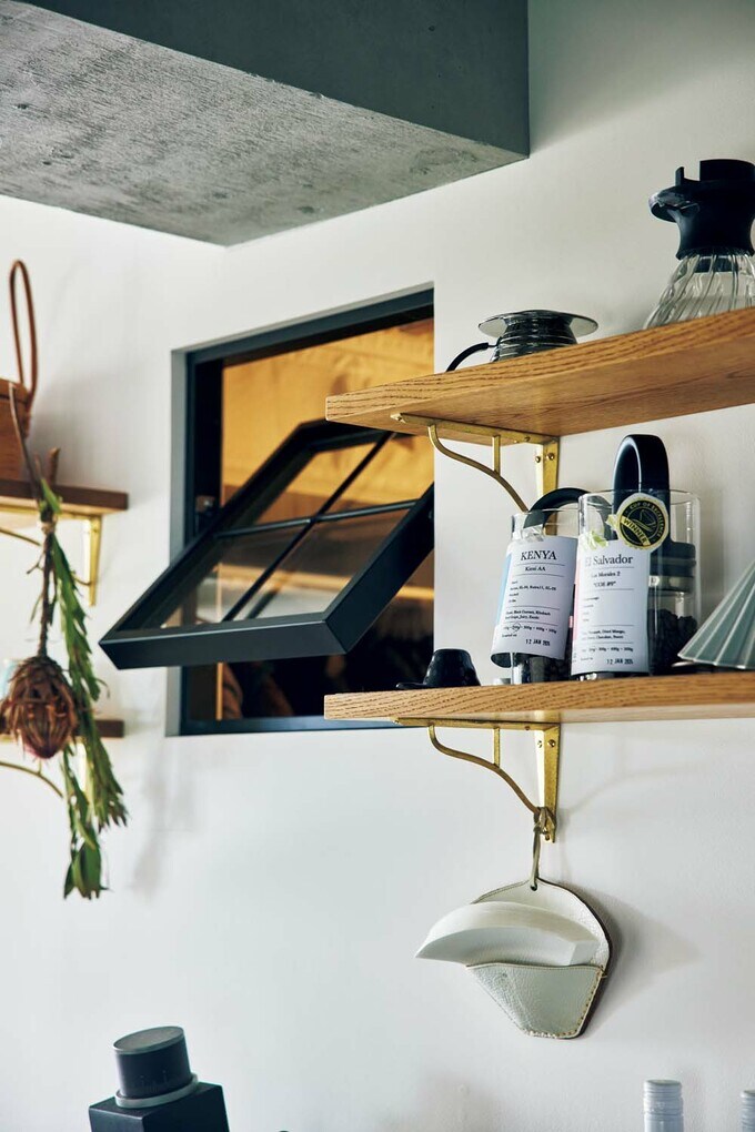 キッチンの小窓