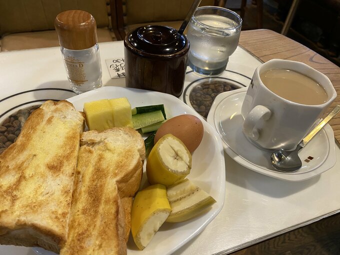 お手頃価格のモーニング