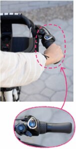 スリムで丸みがあるグリップで握りやすく、段差でも力が入りやすい