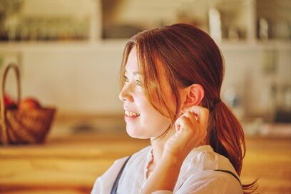 40代50代、体と心がラクになる「1日10分の簡単習慣」4つ。耳をもむ、1分でできる呼吸法も効果的