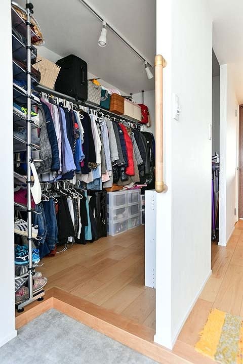 洋服と靴をまとめて収納