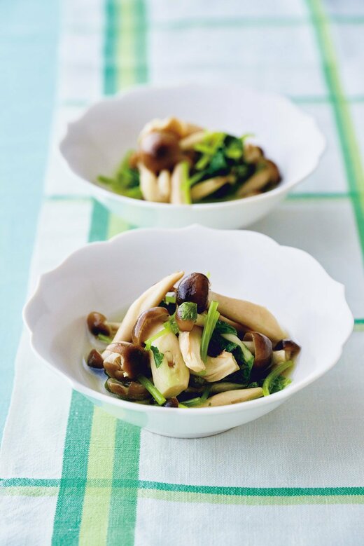 シメジとミツバの煮びたし