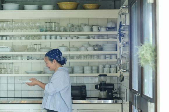 来客用の食器はもたない