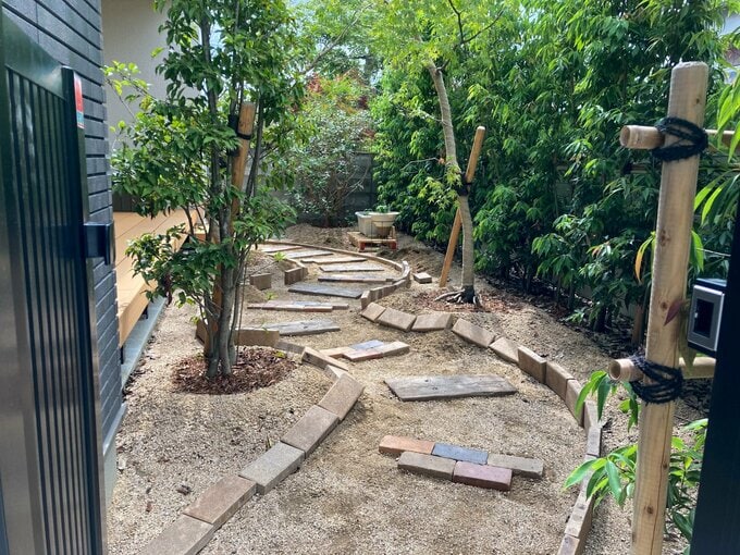 レンガでカーブをつくる