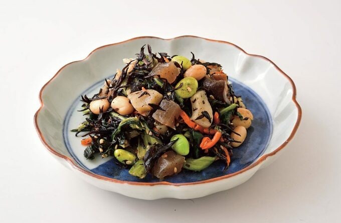 ひじきの煮物を盛りつけた様子