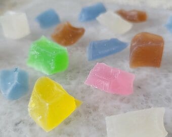 外はカリッ、中はプルンの「琥珀糖」。次世代の新感覚・和菓子