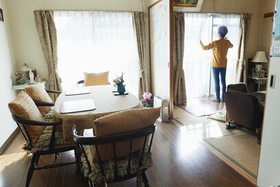 89歳、お金をかけなくても充実の暮らし。毎日の晩酌、会費1000円の麻雀…