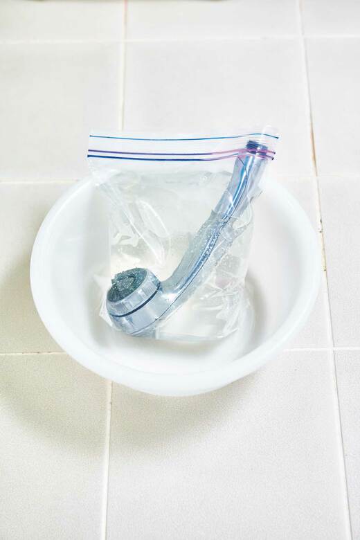 シャワーヘッドの掃除