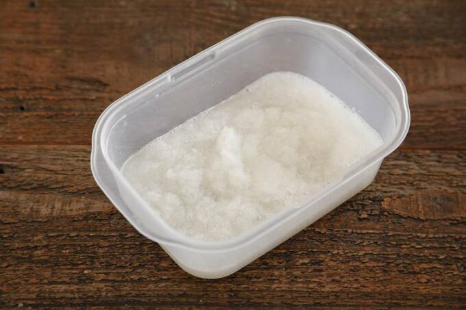 保存容器に入れた大根おろし