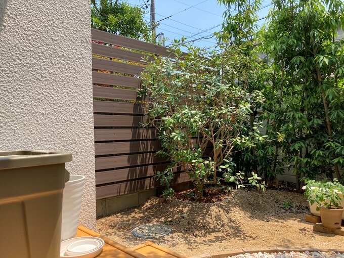 ボーダーフェンスを設置