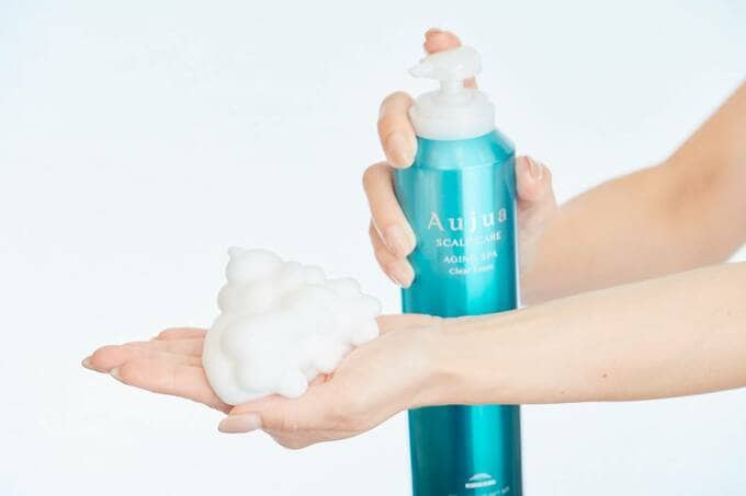 炭酸シャンプーと泡