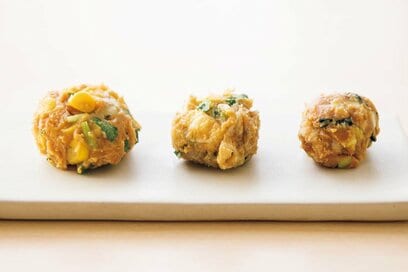 基本の「みそ玉」のつくり方。ひとりご飯、お弁当に活躍すること間違いなし